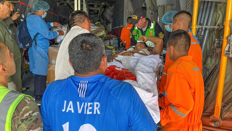 Prefeito morre após ser baleado por assassinos em moto no Peru