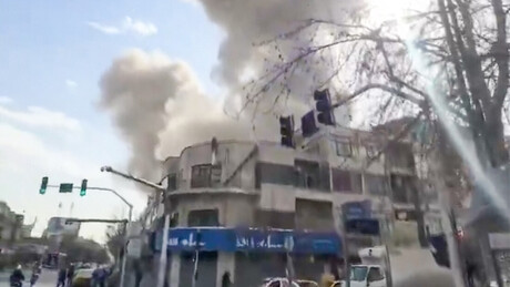 Explosões são registradas em Isfahan, que abriga instalações nucleares