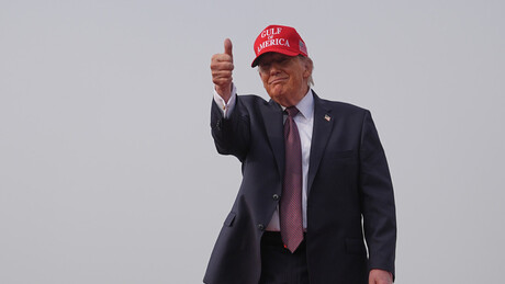 Trump: ataque dos EUA e Israel contra Irã está indo 'muito bem'