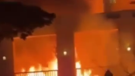 VÍDEO: Escritório da CIA em Dubai é alvo de ataque iraniano, diz imprensa