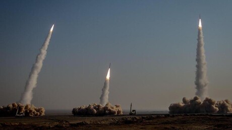 Teerã: Irã não tem intenção de atacar seus vizinhos, mas sim bases dos EUA, que não fazem parte do território deles