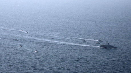 Tensão no Estreito de Ormuz eleva incerteza sobre petróleo; preços podem disparar