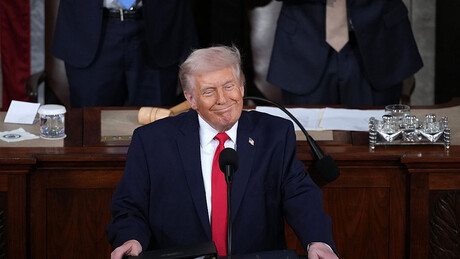 Pesquisa nos EUA revela se ataques militares contra o Irã são aprovados pelo público