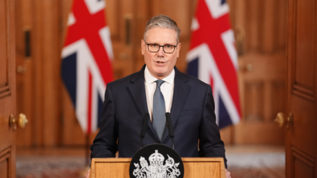 Reino Unido autoriza uso de bases britânicas pelos EUA para ataques contra o Irã