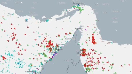 Tráfego marítimo no Estreito de Ormuz despenca 70% após escalada militar no Oriente Médio