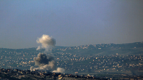 Israel ataca alvos do Hezbollah em todo o Líbano