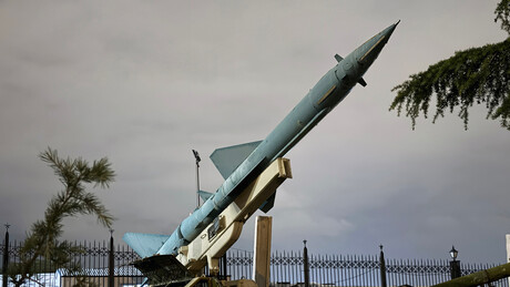 Irã lança nova onda de mísseis contra Israel