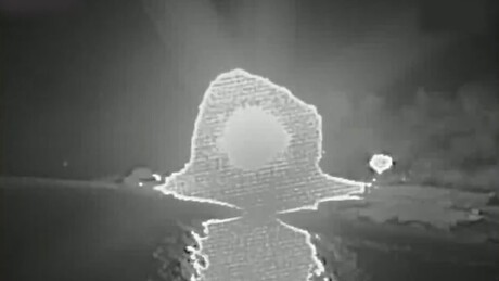 VÍDEO: EUA bombardeiam embarcações de guerra do Irã