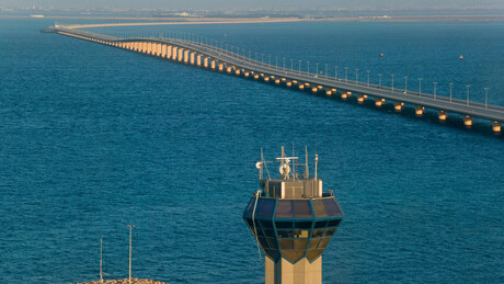 Drone atinge ponte estratégica entre Bahrein e Arábia Saudita - imprensa iraniana