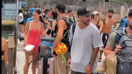 VÍDEO: Turistas israelenses deixam Morro de São Paulo às pressas em meio ao conflito com o Irã