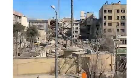 VÍDEO: Em meio às ruínas - o que restou de uma escola em Teerã após os ataques dos EUA e de Israel