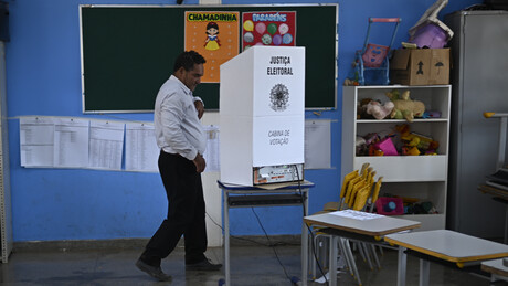 Eleições 2026: TSE veta deepfakes, repetição de conteúdo removido e ataques a mulheres