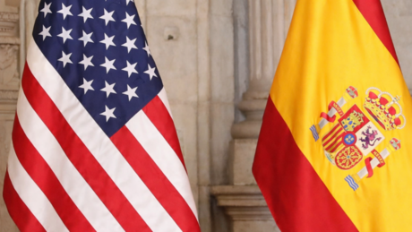 'Deixem que os Estados Unidos lidem com Madri', diz Kremlin