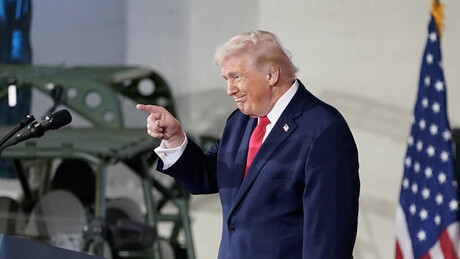 Trump prevê que 'Cuba vai cair'