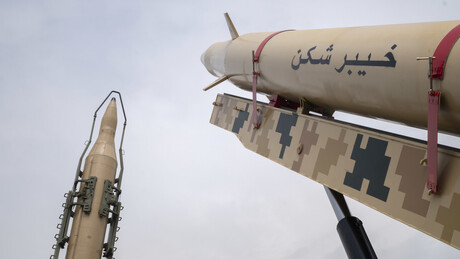 Guarda Revolucionária do Irã ataca refinaria israelense em Haifa