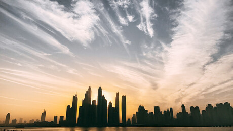 Presidente iraniano convoca nações do Oriente Médio diante da escalada do conflito com EUA e Israel