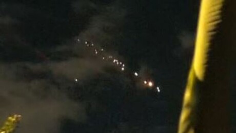 VÍDEOS: Irã lança duas ondas consecutivas de ataques contra Israel