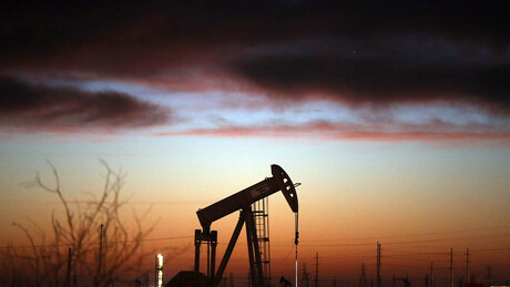 Petróleo dispara e atinge preço mais alto em anos: o que isso significa para o mundo?