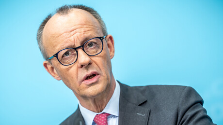 Chanceler alemão se irrita com manifestante pró-Palestina e acusa 'antissemitismo'