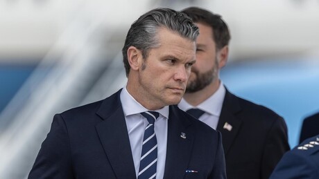 Secretário da Guerra dos EUA sobre Oriente Médio: "Isto é apenas o começo"