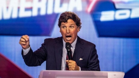 'Diplomacia dos EUA é falsa', denuncia Tucker Carlson