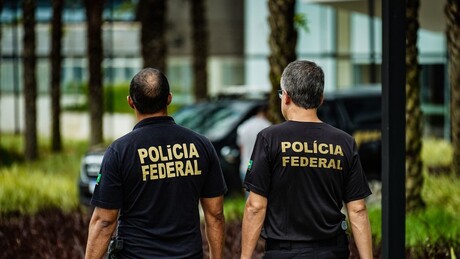 PF mira delegado e policiais do Rio por suspeita de extorquir traficantes dentro de delegacia