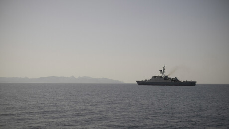 'Retirem imediatamente': Trump sobre relatos de minas no Estreito de Ormuz