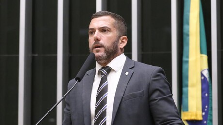 Oposição recorre ao STF para instalar CPMI do Banco Master e pede impeachment de Moraes