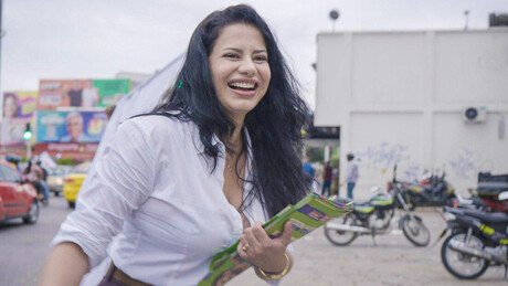 De atriz pornô ao Senado colombiano: Alejandra Omaña revela seus principais projetos