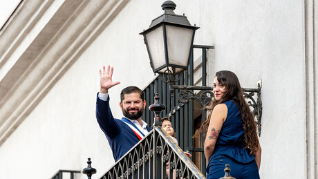 'Perdão pelo pouco': Boric se despede do governo do Chile com 'mea culpa'