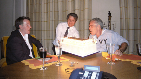 'Valioso': Ex-embaixador britânico recomendou Epstein ao ex-premiê do Reino Unido Tony Blair