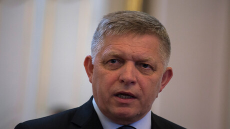 'Estaremos na profunda merda': Premiê da Eslováquia adverte contra envio de tropas à Ucrânia