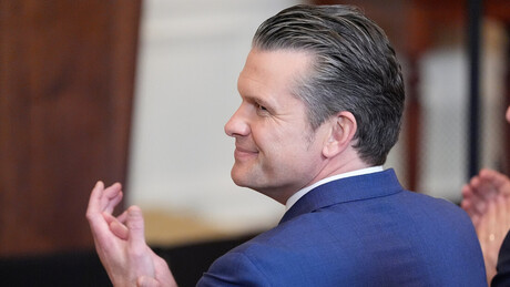 Secretário de Guerra dos EUA sobre o Estreito de Ormuz: 'Não há motivo para preocupação'