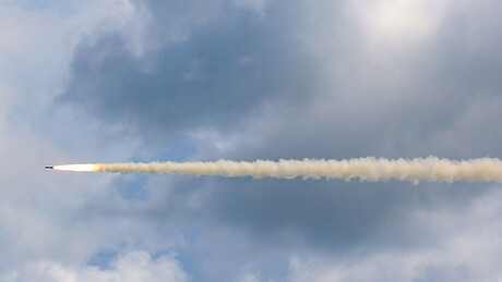 Irã acusa EUA de lançar ataque contra ilhas estratégicas a partir dos Emirados Árabes Unidos
