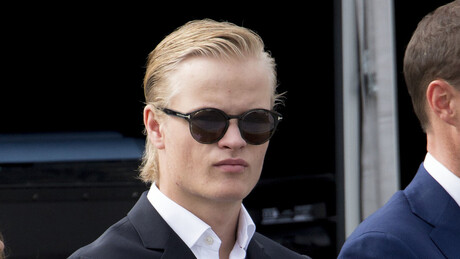 'Sou um monstro': filho da princesa herdeira da Noruega se emociona em julgamento por estupro