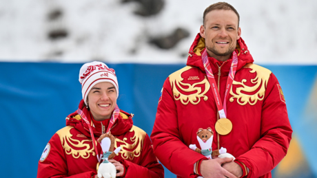 Rússia chega ao 3º lugar no quadro de medalhas paralímpico com apenas seis atletas