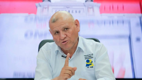 Candidato presidencial morre em acidente de trânsito no Peru