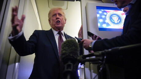 Trump afirma que os Estados Unidos estão 'conversando' com o Irã