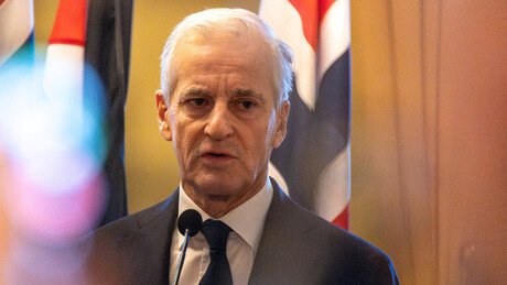 Membro da OTAN rejeita abrigar armas nucleares em seu território