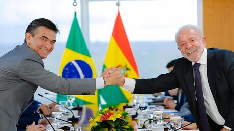 Brasil e Bolívia firmam acordos em energia, segurança e turismo