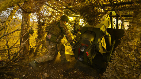 Inteligência dos EUA reconhece que Rússia 'mantém a vantagem' no conflito com Ucrânia