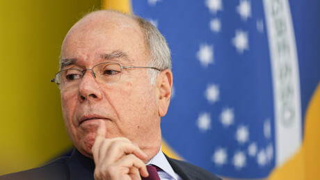 Brasil expressa solidariedade aos países alvo de ataques retaliatórios do Irã, diz Mauro Vieira