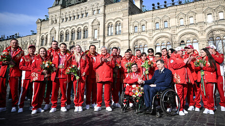 'Feito extraordinário': Putin elogia campeões paralímpicos russos após destaque no quadro de medalhas