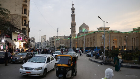 País árabe anuncia medidas de emergência para economizar energia em meio à crise no Oriente Médio