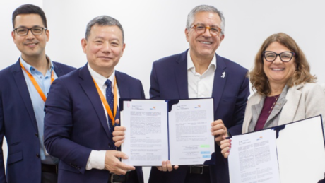 Fiocruz firma acordo com empresa chinesa para ampliar vacinas no SUS