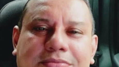 Polícia divulga imagem de homem que abusou sexualmente de criança com autismo