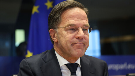 Rutte prefere 'se esconder' diante das exigências de Trump à OTAN - Politico