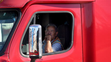 Governo publica MP que endurece regras do frete e amplia proteção a caminhoneiros