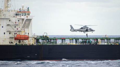 França intercepta mais um petroleiro no Mar Mediterrâneo