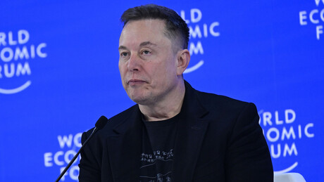 Elon Musk é declarado culpado de ter difamado Twitter para manipular preço de compra da companhia